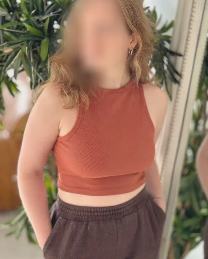 Morag, 27