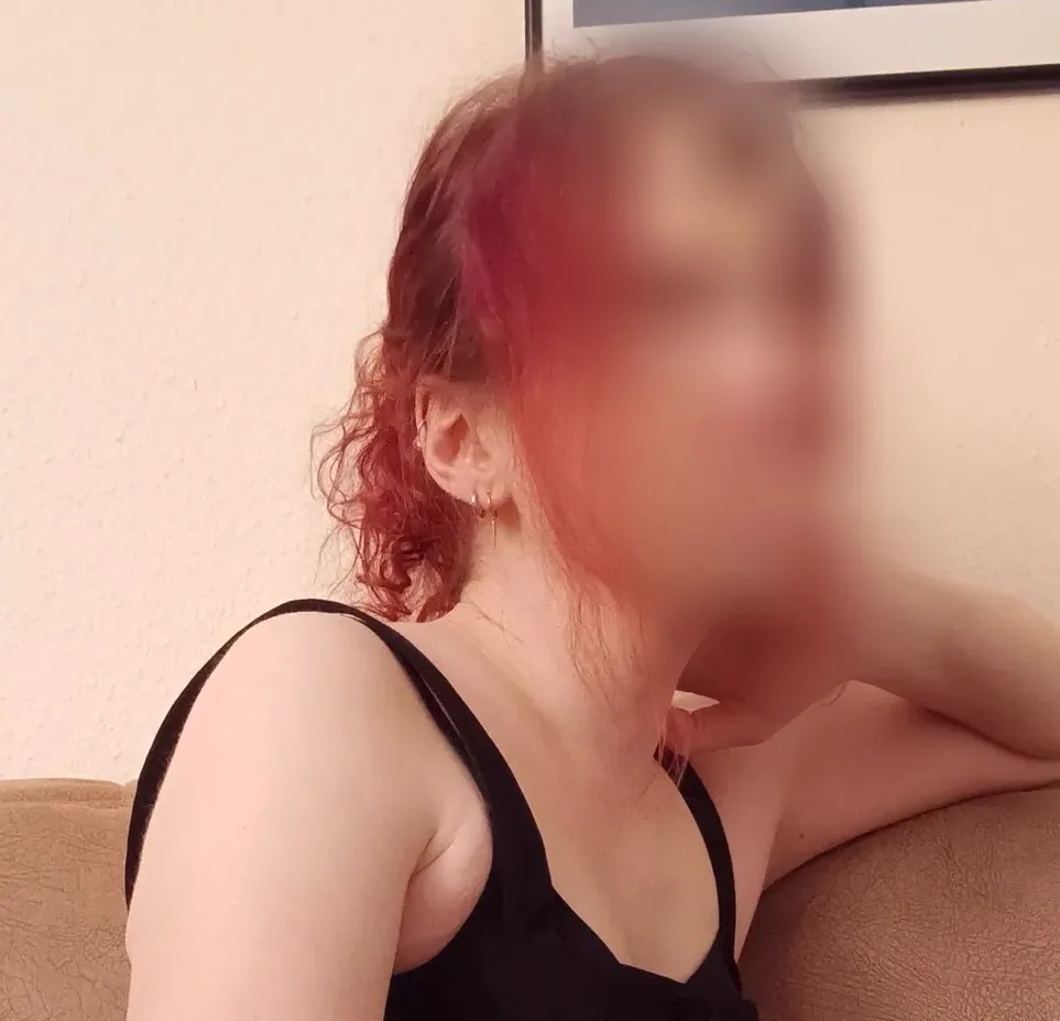 Skye, 37